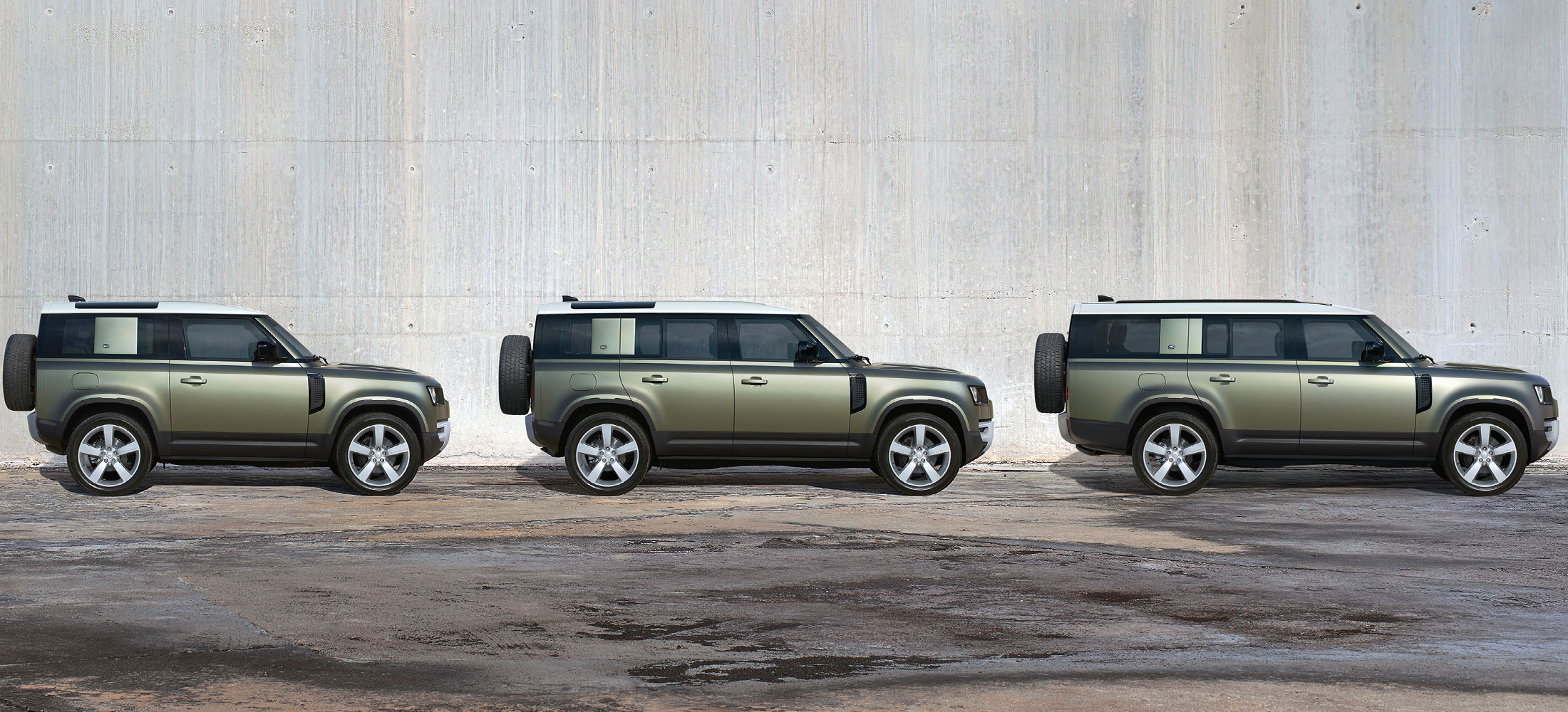 drei grüne Defender