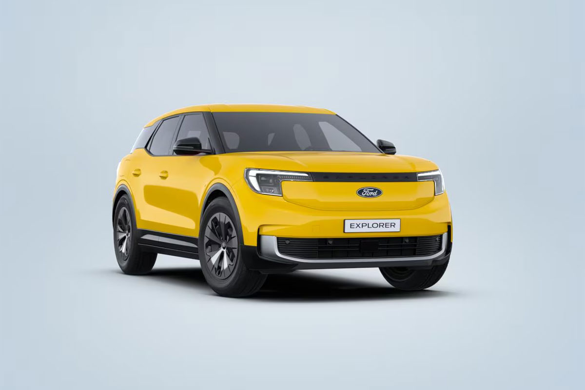Ford Explorer Style in Gelb von der rechten Seite vorne