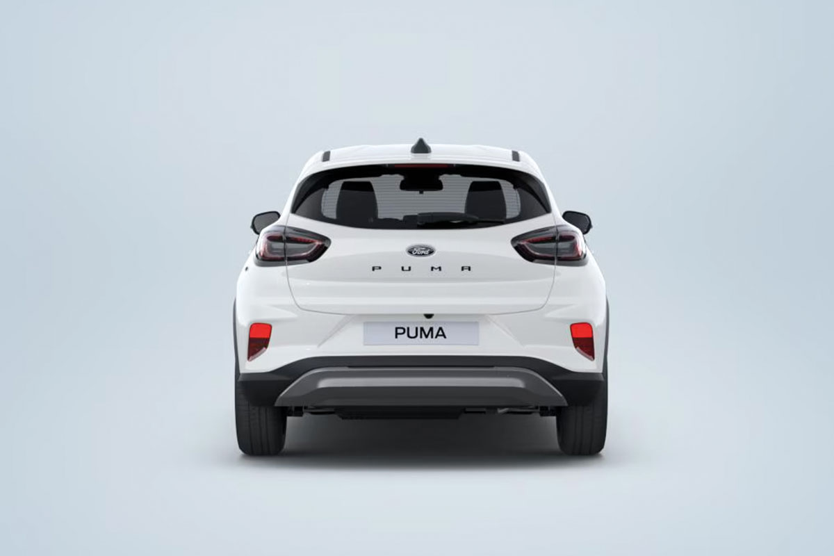 Ford Puma Titanium in Frozen White von hinten