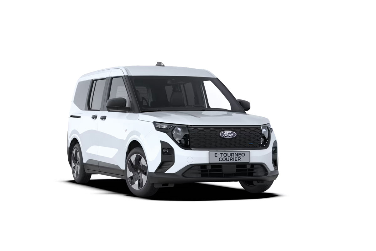 Ford E-Tourneo Courier in Frozen White von seitlich vorne