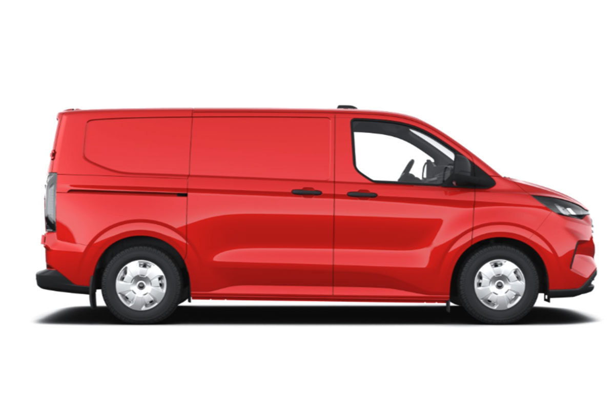 Ford Transit Custom 280L1H1 Trend in Race Red von der Seite vor weißem Hintergrund