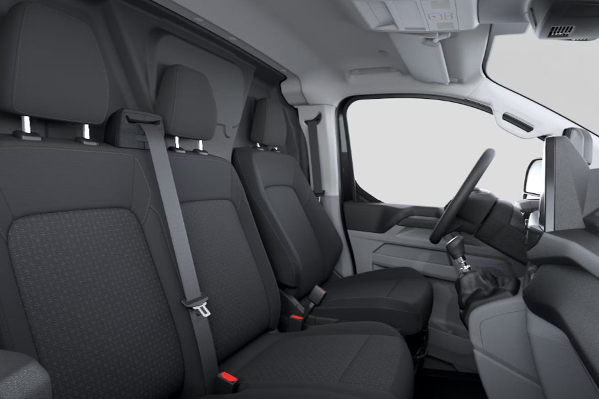 Vordere Sitzreihe des Ford Transit Custom 280L1H1 Trend