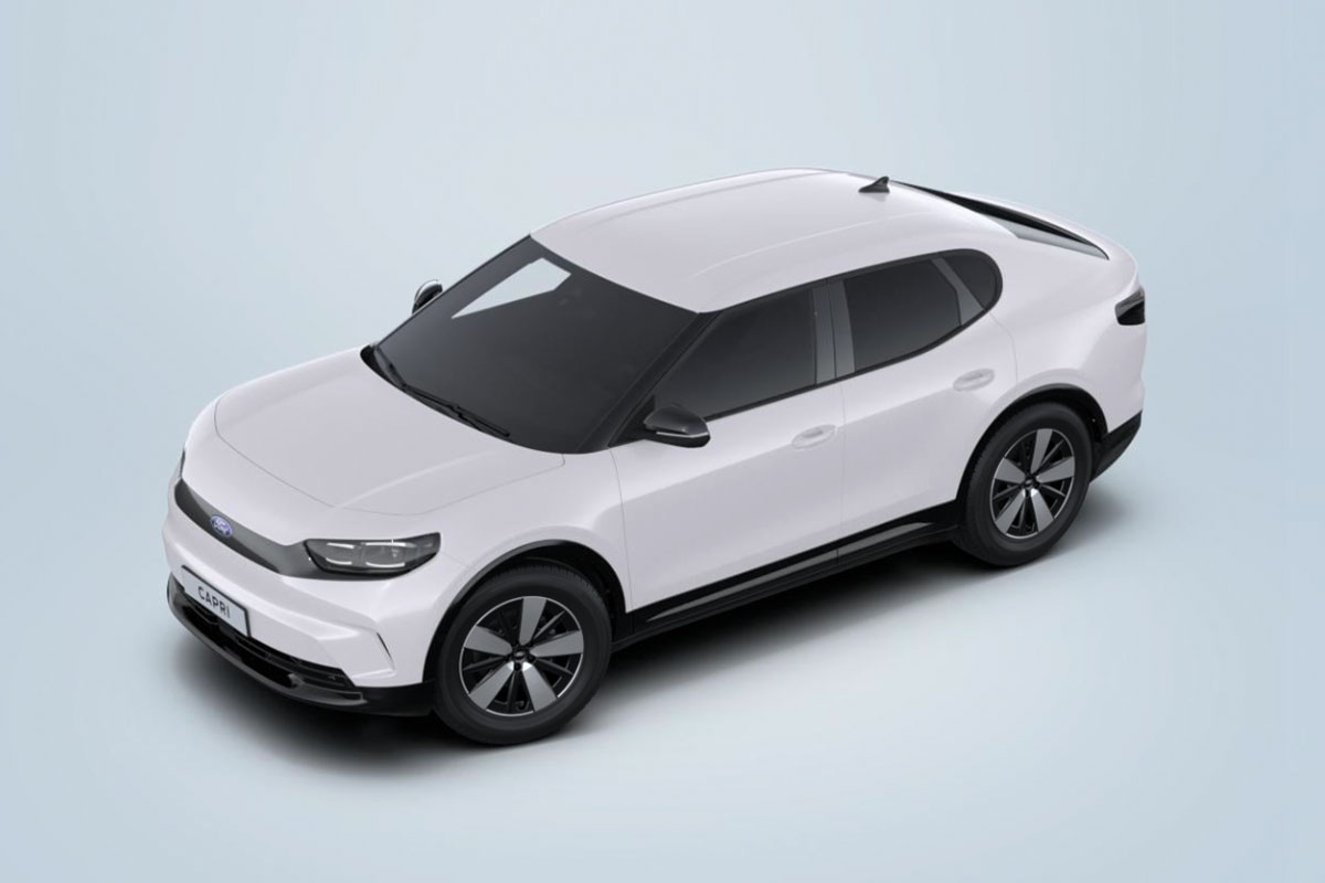 Ford Capri von Oben in Frozen White