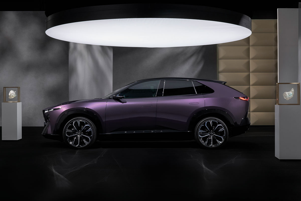 Mazda XC-6e TAKUMI von der Seite