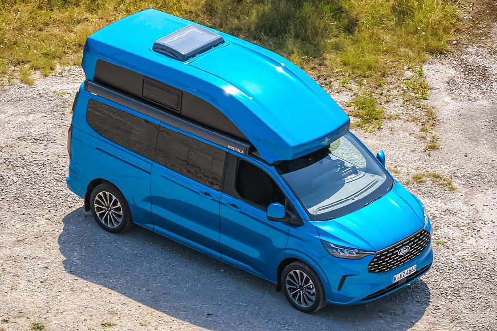 Ford Campervan in blau Hochdach von oben 