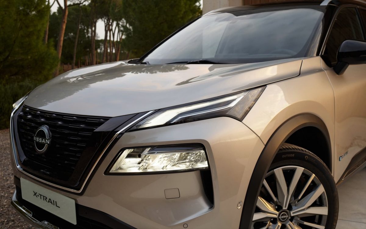 Nissan X-Trail Front