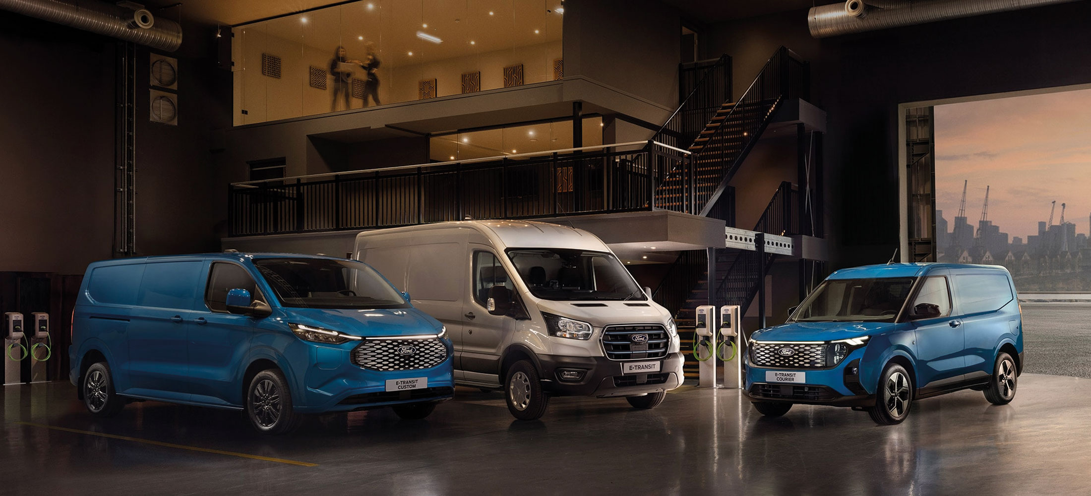 Ford Transit und 2 weitere Ford Nutzfahrzeuge